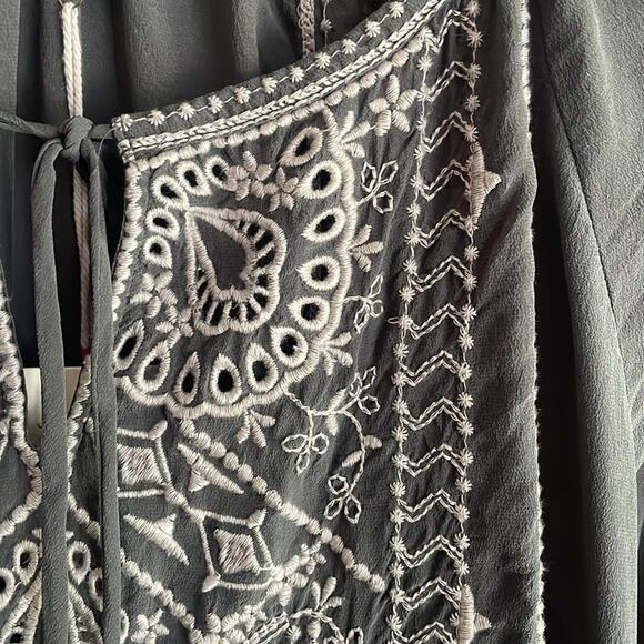 Johnny Was Workshop Luana Silk Peasant Blouse - Picture 7 of 16